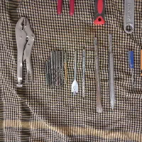 تعدادی ابزارآلات  قابل استفاده|ابزارآلات|شهرکرد, |دیوار