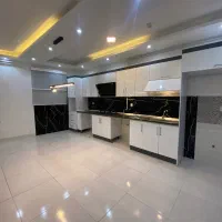 ۱۴۲ متری استقامت یک سنددار فوری