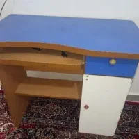 میز کامپیوتر