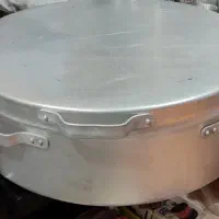 قابلمه دربدارچهارقفل سنگین وتابه مرغ پز صنعتی رویی|ظروف پخت‌وپز|شیراز, فرگاز|دیوار