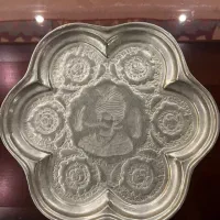 سینی مسی قجری با تصویر شاه عباس