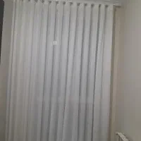 دوتا پرده در عرض پنجره یک و نیم