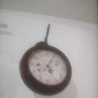 ساعت دیواری