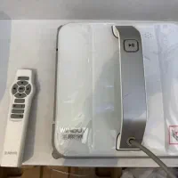 ربات شیشه پاک کن winbot