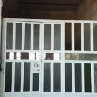 فروش‌ در‌ راه  پله‌