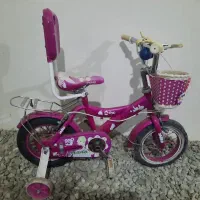 دوچرخه دخترانه