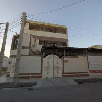 منزل ۳ طبقه در ۵ واحد