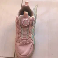 کفش اسکیتی چراغدار|دوچرخه، اسکیت، اسکوتر|پرند, فاز ۶|دیوار