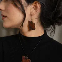 گوشواره و پلاک چوبی دستساز