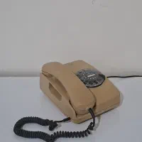 تلفن قدیمی سالم