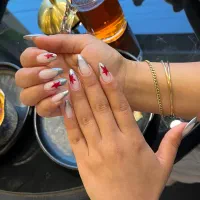 کاشت ژل و حجیم سازی با قیمت استثنایی