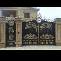 دروازه گاراژی درب .خانه حیاط تسمه اِلماسی ویلا