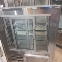 ویترین یخچال طول ۱متر عرض ۸۰ ارتفاع ۱.۳۰س|فروشگاه و مغازه|نسیم‌شهر, |دیوار