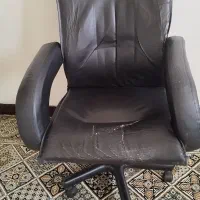 صندلی گردان چرخ دار مدیریتی