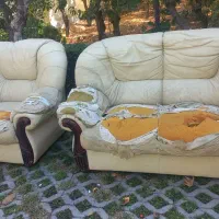 بدنه مبل خارجی نیاز به تعمیر دارد|مبلمان خانگی و میز عسلی|چهارباغ, |دیوار