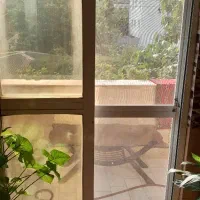 فروش ۶ باب مغازه و زمین تجاری