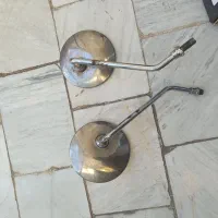 آینه بغل موتورسیکلت و میله تقویت سایه بان