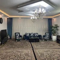 ساختمان-دوطبقه-فروشی-خیابان-معلم