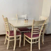 میز نهار خوری ۴ نفره