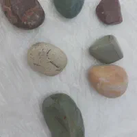 سنگ نیمه قیمتی