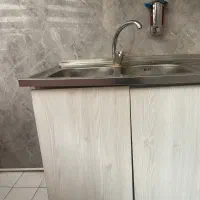 فروش دو تیکه کابینت آبچکان با سینک