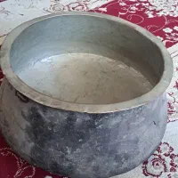 دیگ  مسی  قدیمی