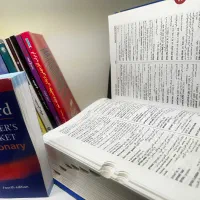 دیکشنری|کتاب و مجله آموزشی|تهران, دهکده المپیک|دیوار