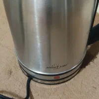 یک عدد کتری برقی استیل ۷لیتری نو نو