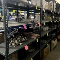 فروش قفسه طوسی پیچ و مهره ای