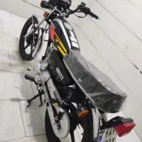 موتور هوندا 1402پنج دنده استارتی150 در حد صفر