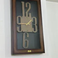 ساعت دیواری