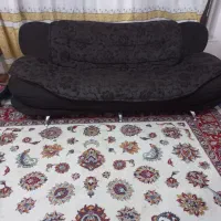 کاناپه سالم بدون هیچ پاره گی یا شکستگی