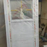 درب حمام و دستشویی