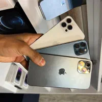 گوشی آیفون 12promax256ZAAخیلی تمیز پک اصلی