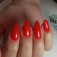 کاشت ناخن با لاکژل ۱۸۰
