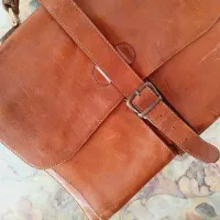 کیف تمام چرم گرم بالا