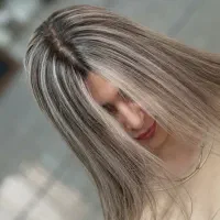 خدمات رنگ و لایت با بهترین متریال و تضمین سلامت مو