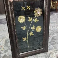تابلو گل طلایی