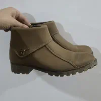 نیم بوت