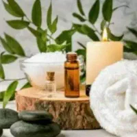 ماساژ توسط ماسیس (ماساژیست خانم)