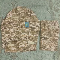 لباس نظامی