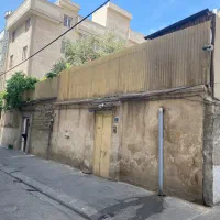 خانه قدیمی ( کلنگی )در خیابان قزوین روبروی دخانیات
