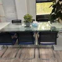 میز کنفرانس