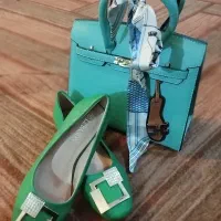 یک جفت کفش اصل عراق و کیف چرمی اصل عراقی