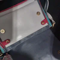 کیف دوشی بسیار جادار چرمی تضمینی|کیف، کفش، کمربند|ساری, |دیوار