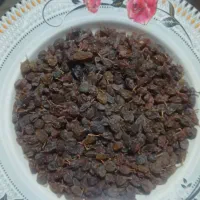 گردو و کشمش و شیره و الوخشک