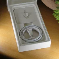 آیفون SE 2022 لازرورقی 64 گیگ نونو|موبایل|تهران, ونک|دیوار