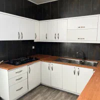 غروی-مرکزی-125-متر-2خ-غرق-نور-سالن-پرده-خور