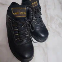 کفش کار لندروور و کفش کارپادکس سایز ۴۳|کیف، کفش، کمربند|فردیس, خیام غربی|دیوار