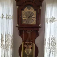 ساعت دیواری درحد نو( تمام چوب)